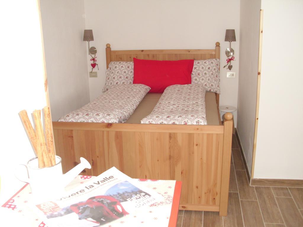 Maison Torrent Bed & Breakfast Doues Room photo