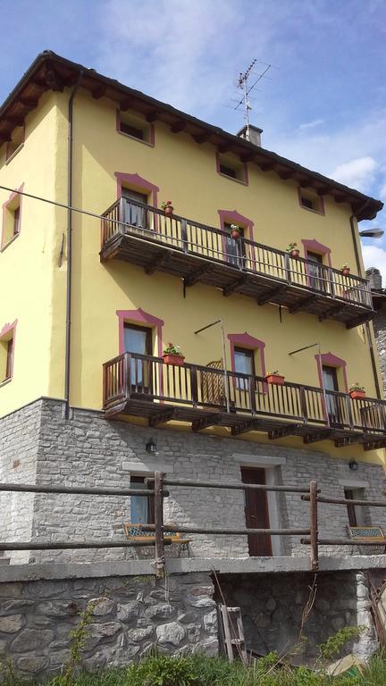 Maison Torrent Bed & Breakfast Doues Exterior photo